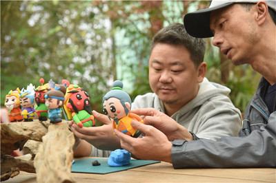 三國文創(chuàng)產(chǎn)品，“玩美”講述荊州故事的創(chuàng)新探索